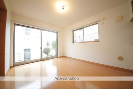 レイナスＡ棟[2LDK/55.9m2]のリビング・居間