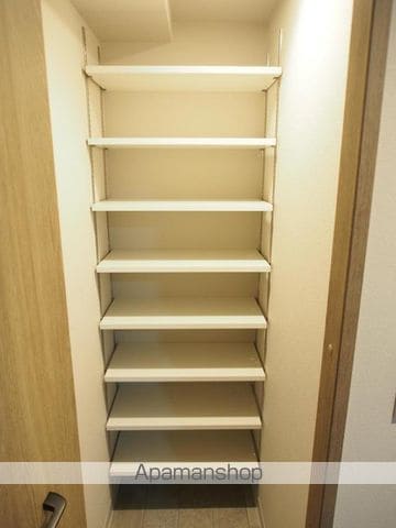 LOUIS RESIDENCE 弁天町の内装写真