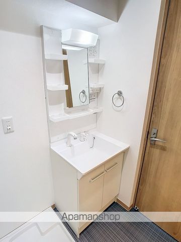 ワイズ新屋敷の内装写真