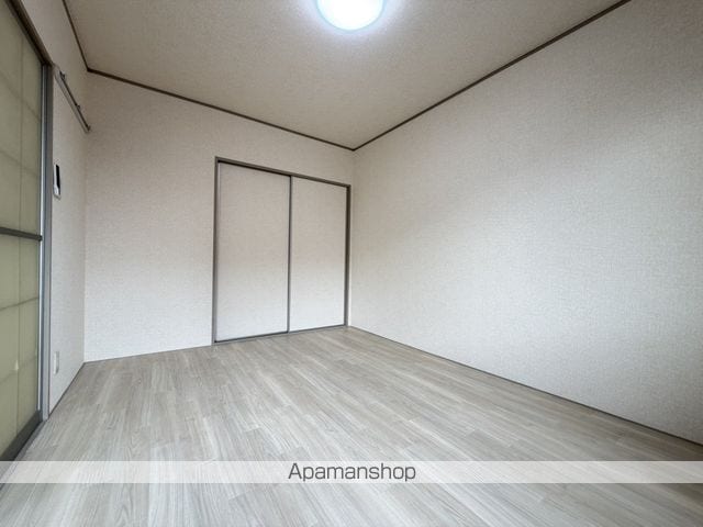 ラファールの内装写真