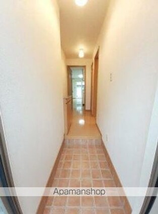 メリオル　カザ　Ａ[1R/32.9m2]の玄関