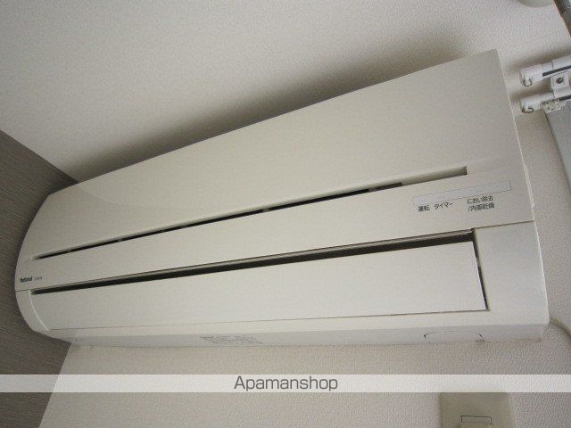 長屋アパートメントHACHIの内装写真