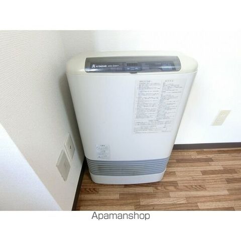 セゾン南1条の内装写真