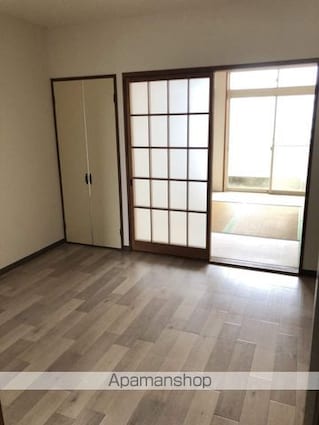 大泉昭和ビル[2DK/42m2]のリビング・居間