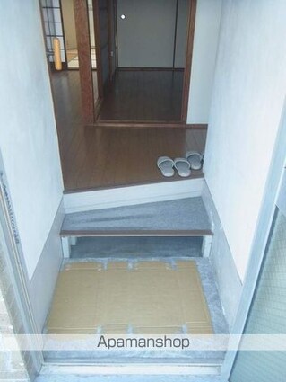和歌山県和歌山市延時[2K/32.4m2]の玄関