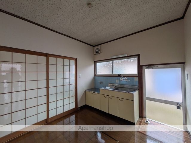 山陽本線 西阿知駅 徒歩17分 1階建 築47年の内装写真