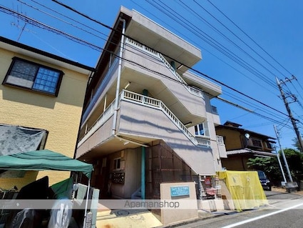 ソフト・ＢＬＤ万願寺[2DK/42.4m2]の外観5