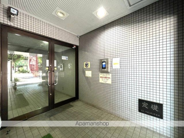 オリンピアトーホーの玄関写真