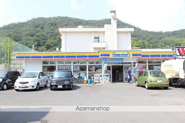 香川県高松市西宝町２丁目[1R/11.5m2]の周辺2