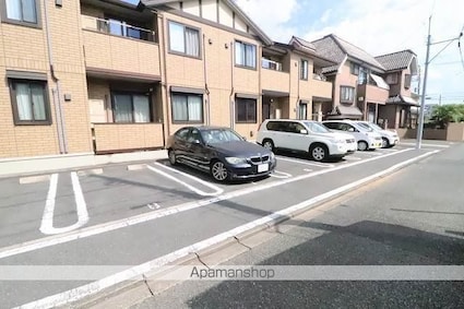 シャンティ[1LDK/38.25m2]の駐車場