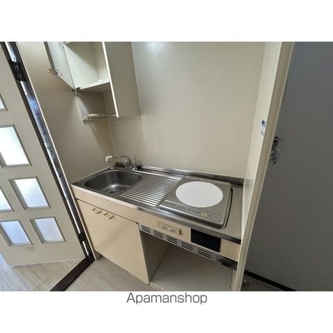 カレッジハウスVIの内装写真