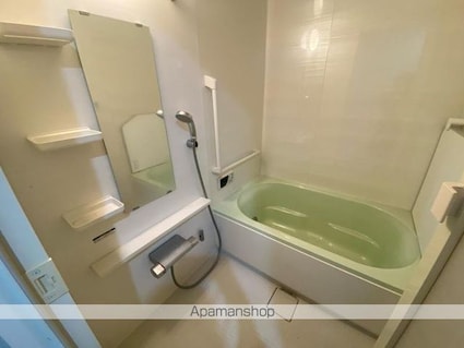 アルファパーク屋島四番館[3LDK/75.92m2]のバス