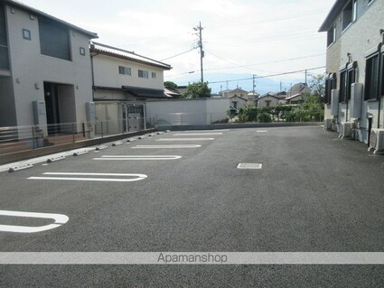 ソラーナ[1R/40.16m2]の駐車場
