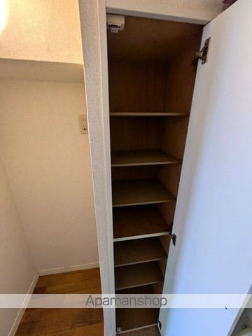 エクレールの内装写真