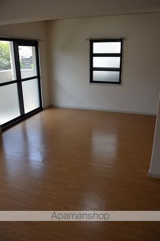 グリーンハイツ白壁の内装写真