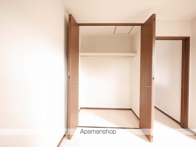グレイス鯰田5の内装写真