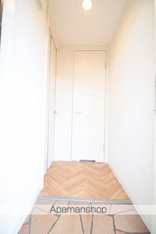 フォースIの内装写真