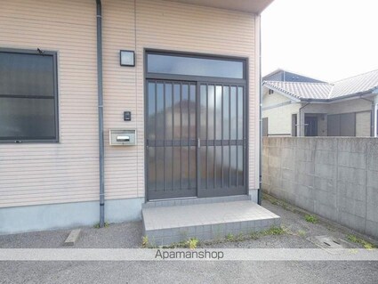 浅野住宅[3SDK/63.52m2]のエントランス