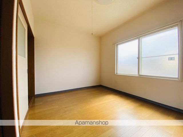 クレセント日乃出の内装写真