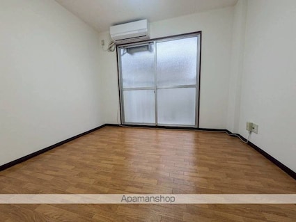 新森サンマンション[1R/11m2]のリビング・居間