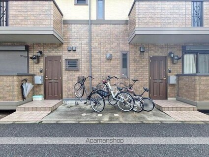 ロイヤルコート[1LDK/47.21m2]の内装2