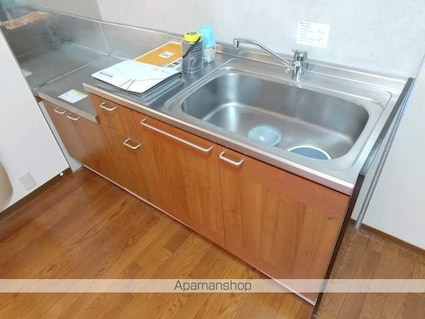 フレグランス・ヴェルジェＣＤ[3K/54.57m2]のキッチン