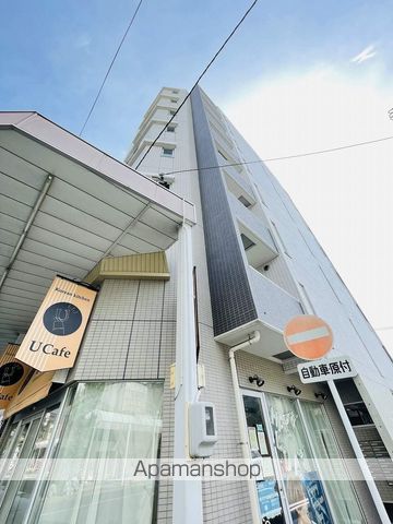 HONNMACHI BOX24の外観写真