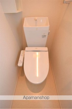 Ａｖｅｎｉｒ　Ⅱ[1LDK/45.89m2]のトイレ