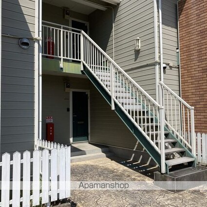 夢咲きの里　Ｂ[1LDK/51.34m2]のエントランス1