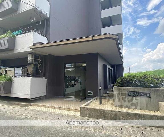 パークサイドコープ林の玄関写真