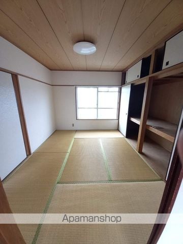 船塚ハイツの内装写真