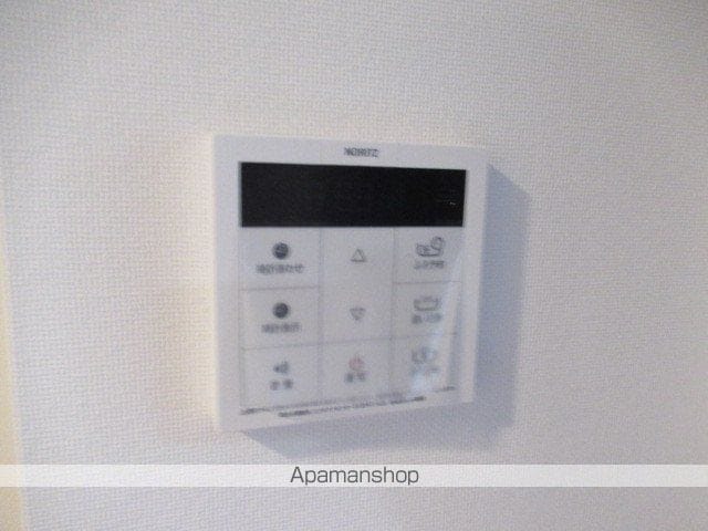 【中野区本町のマンションの写真】