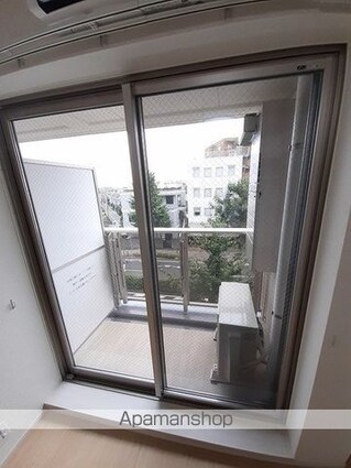 ローズボヌールⅢ[1DK/31.9m2]のバルコニー