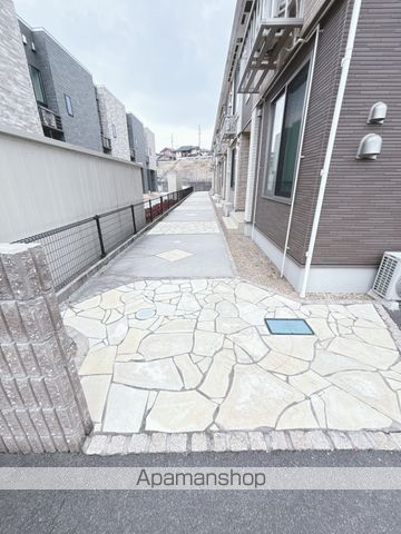 エレガンテ カーサの玄関写真