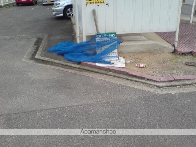 香川県高松市上福岡町[2DK/45.36m2]の共用部1