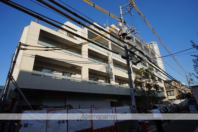 メゾンカルム市谷仲之町の外観写真