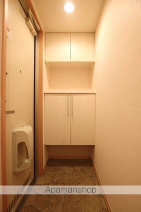 グランメール南台[1K/33.67m2]の玄関