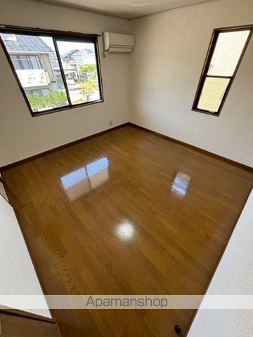 ファミール本郷 B棟の内装写真