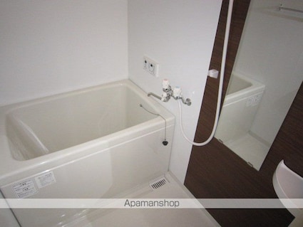 エスポワール真栄[1R/26m2]のバス