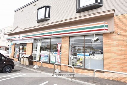 亀田港町５５番戸建[4LDK/92.3m2]の周辺3