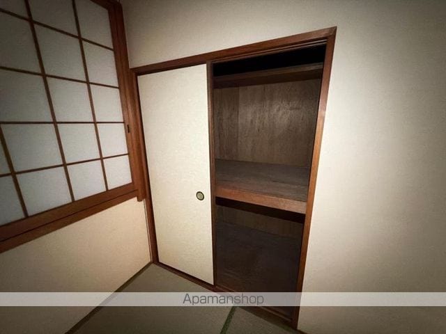 高松琴平電鉄長尾線 林道駅 徒歩8分 2階建 築47年の内装写真