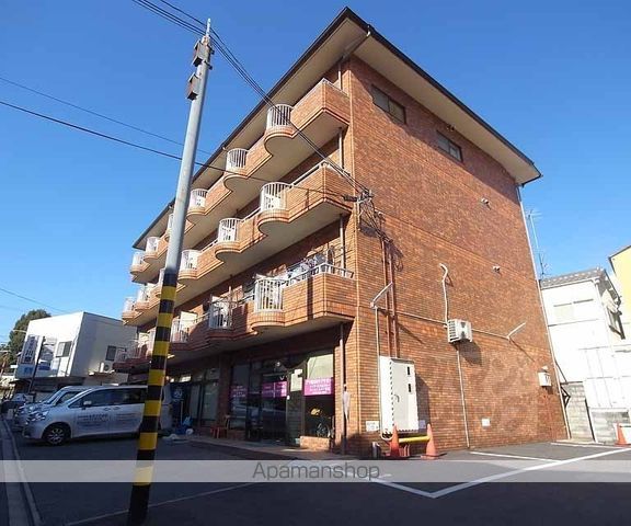 レジデンス御室の外観写真