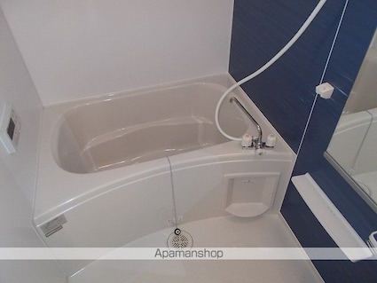 ノース・ガーデンＢ[2LDK/57.71m2]のバス