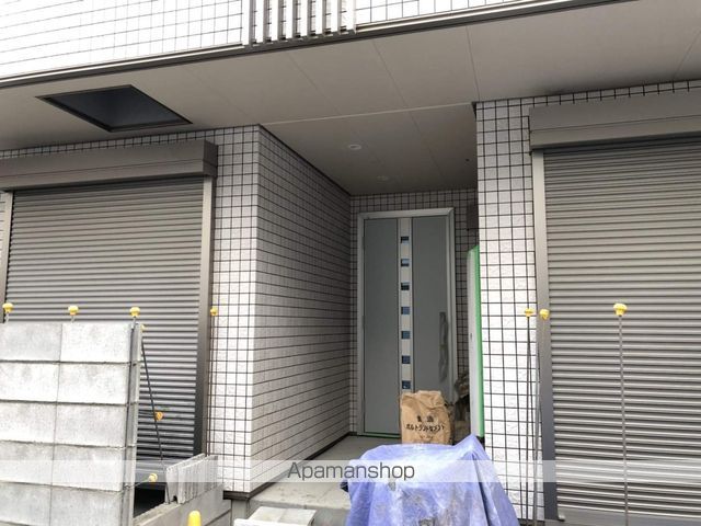 ユアメゾン阪南町の玄関写真