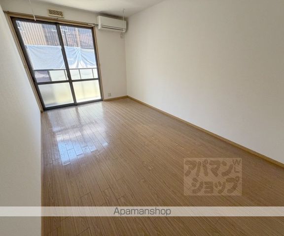 メゾンカーマインの内装写真