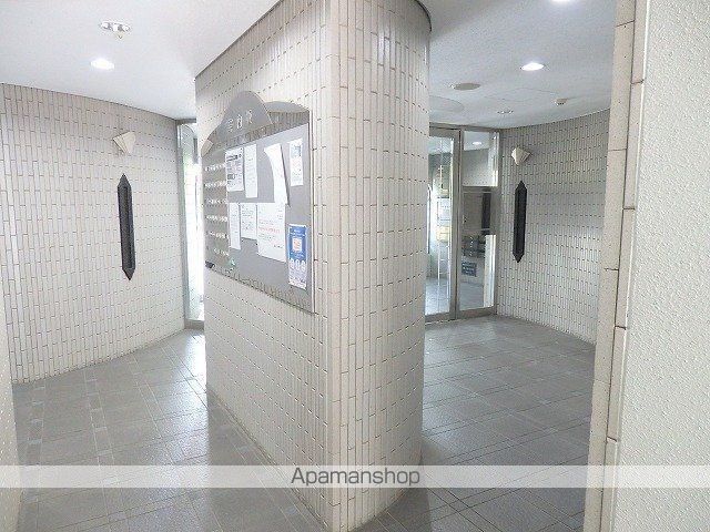 阪急電鉄神戸線 武庫之荘駅 徒歩5分 6階建 築34年の玄関写真