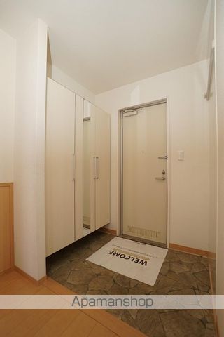 クリスタルガーデンVの内装写真