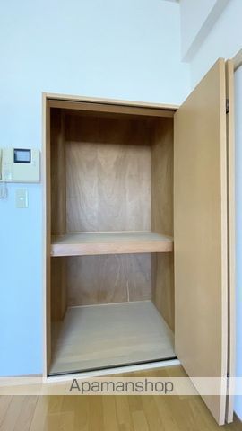 オーランド富田町の内装写真