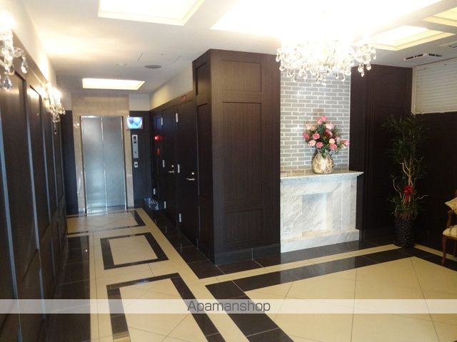 プレミアム菱屋西の玄関写真