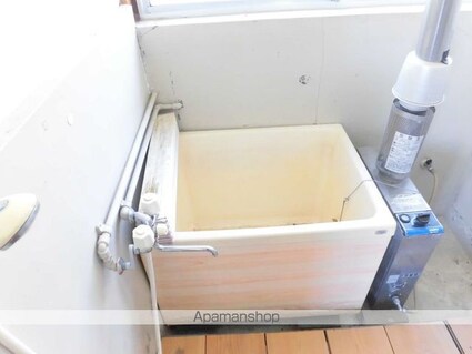 一戸建[3K/43.8m2]のバス